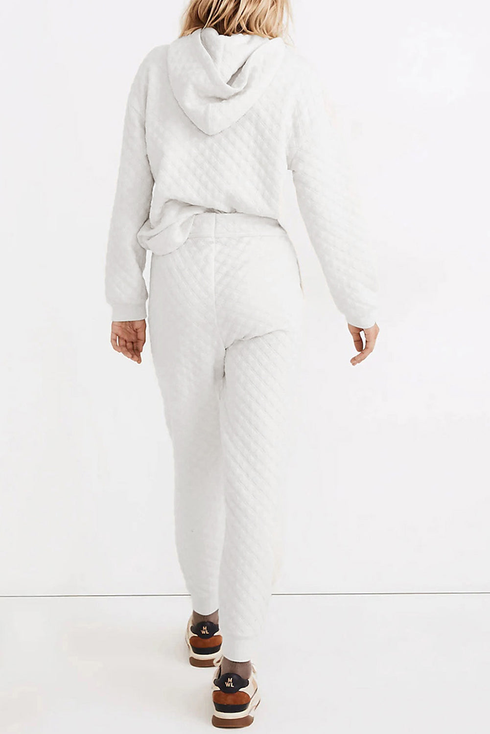 Emma – Kapuzenjacke mit Steppmuster und Hose mit Kordelzug