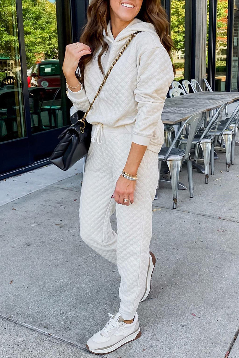 Emma – Kapuzenjacke mit Steppmuster und Hose mit Kordelzug