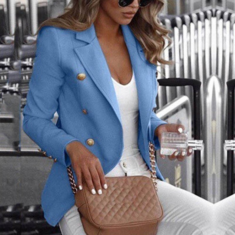 Sophie – Langärmliger Blazer mit goldenem Knopf